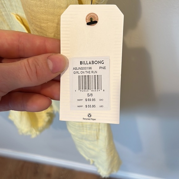 NWT Girl On The Run Short Romper- BillaBong - Picture 3 of 6